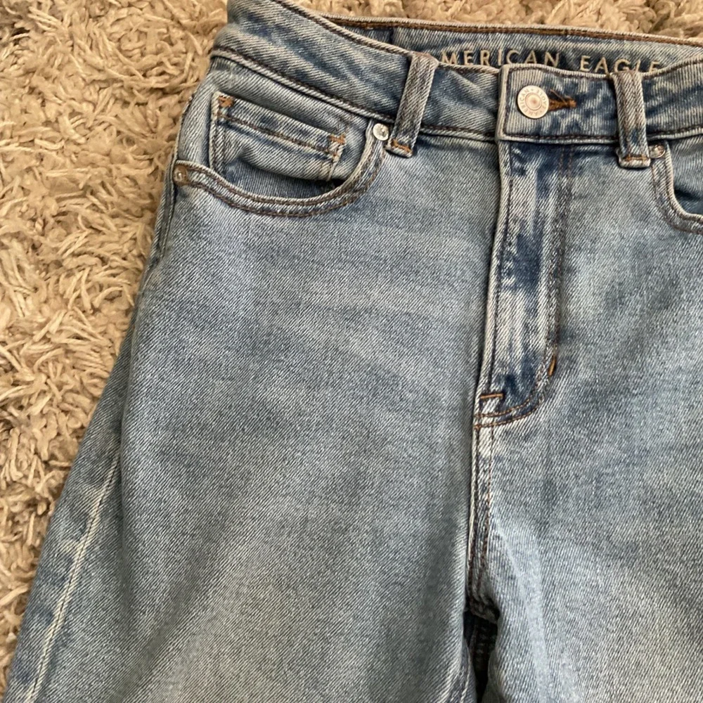 American Eagle Stretch Light Wash High Rise Slim Straight Jeans Size 0 Regular